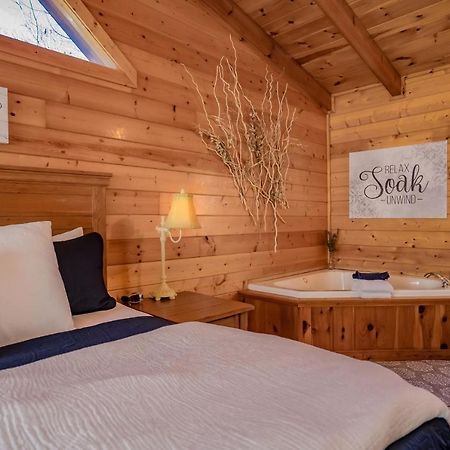 *Family Friendly Cabin Near Dollywood! Pigeon Forge Ngoại thất bức ảnh