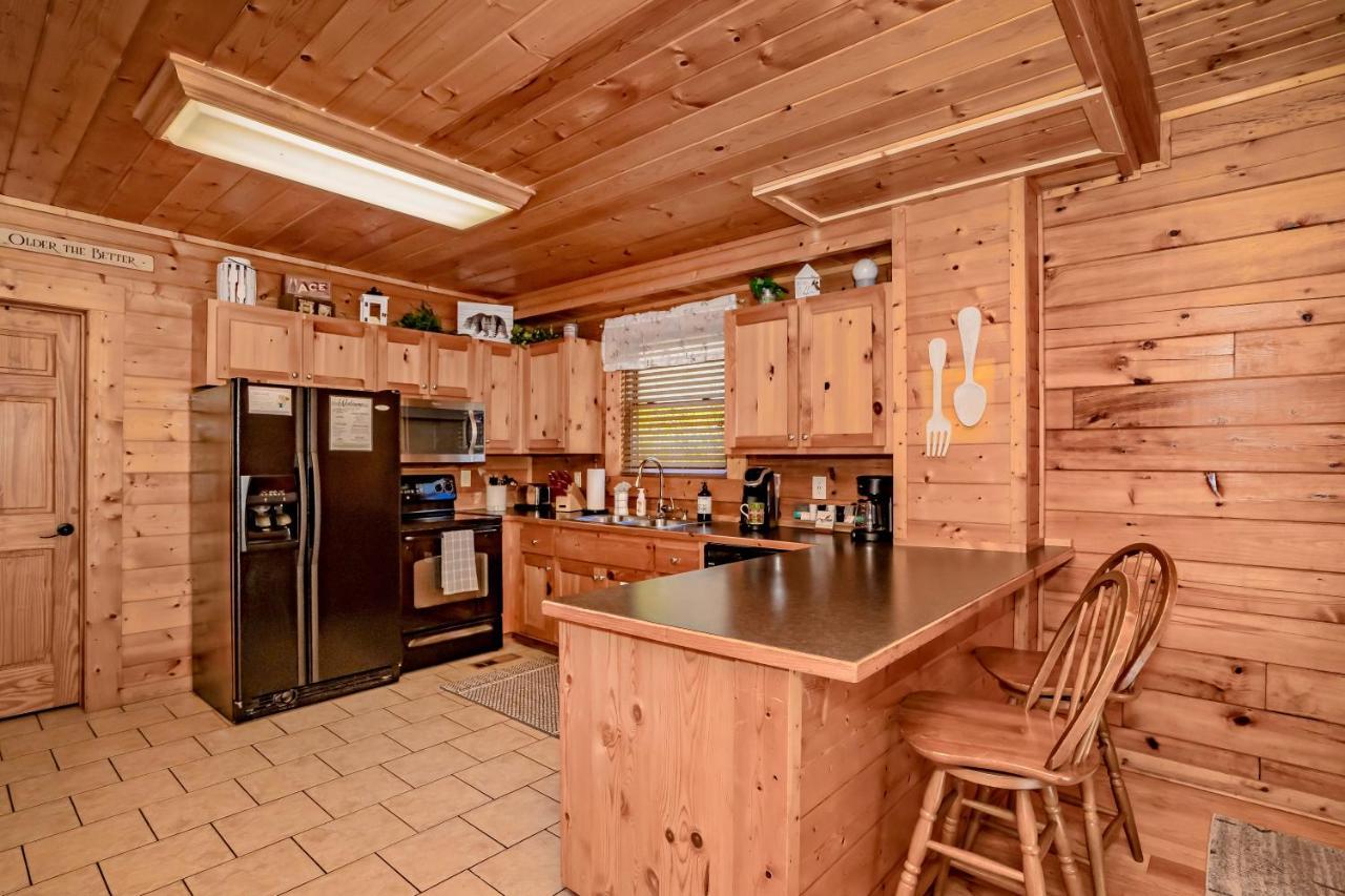 *Family Friendly Cabin Near Dollywood! Pigeon Forge Ngoại thất bức ảnh
